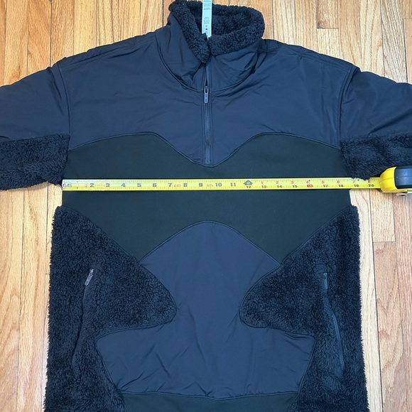 Lululemon Fleece Insulated Pullover Black - Picture 7 of 8